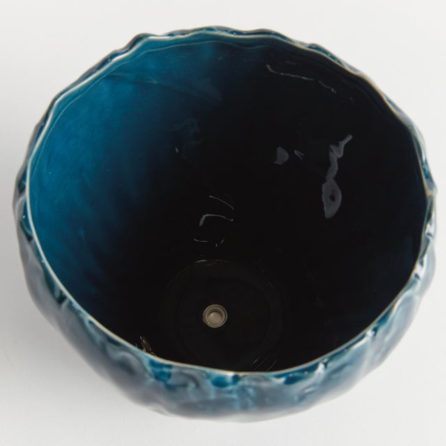 Contemporary Evelyn Pot Large For Sale - Image 3 of 4