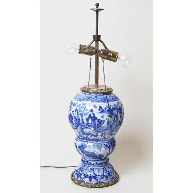 Here's a special chance to bring home a unique, top-quality table lamp from the 18th century. The Gerhart Wolbeer brand,...