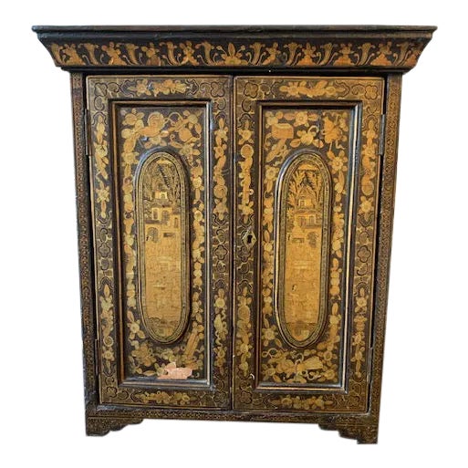 19th Century Chinese Back and Gold Lacquer Collector's Cabinet For Sale