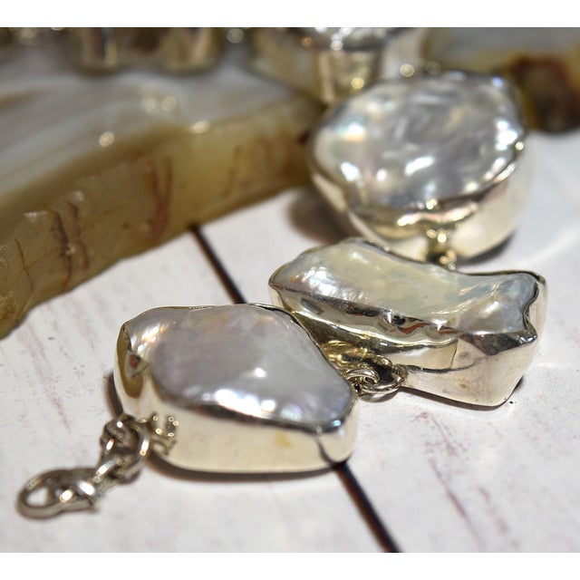 White Freshwater Baroque or Keshi Pearl Sterling Silver Link Bracelet For Sale In Philadelphia - Image 6 of 18