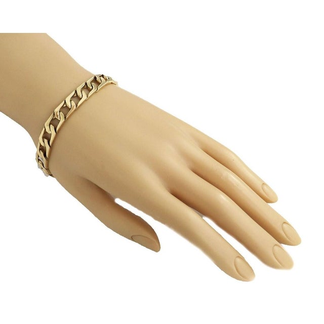 Mid 20th Century 14k Yellow Gold Wide Open Flat Curb Chain Link Bracelet 8.5" Long For Sale In Miami - Image 6 of 6