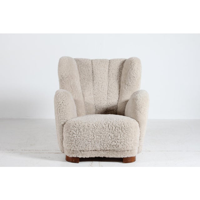 Fritz Hansen Large Art Deco Danish Lounge Chair in Sheepskin in the style of Fritz Hansen, 1930s For Sale - Image 4 of 11