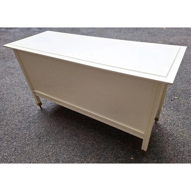 Mid-Century Modern White Model D154 Dresser by Carlo De Carli Rosso for Luigi Sormani, 1960s For Sale - Image 3 of 7