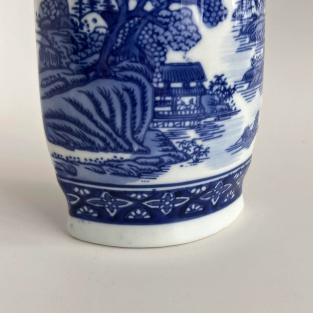 Mid 20th Century Vintage Blue & White Chinoiserie Landscape Amphora Vase With Double Handles, Mid-Century For Sale - Image 5 of 11