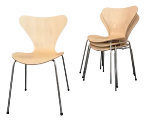 Set of Four Arne Jacobsen Maple Series 7 Chairs for Fritz Hansen Model 3107