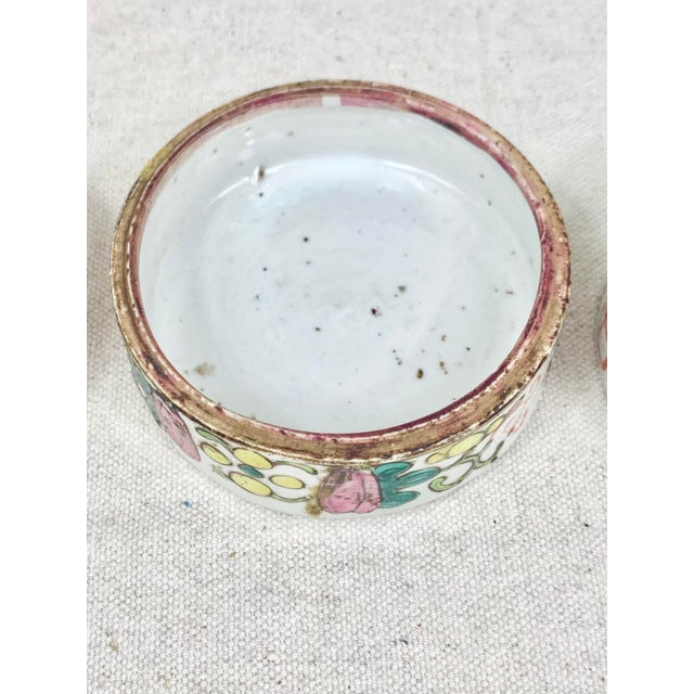 White Vintage Stackable Chinoiserie Catchalls-Set of 3 For Sale - Image 8 of 12