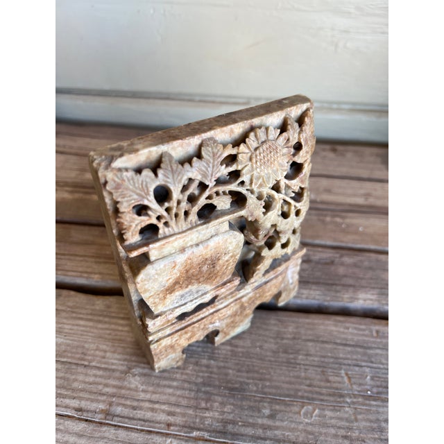 1960s A Vintage Chinese Hand-Carved Detailed Soapstone Spill Vase For Sale - Image 5 of 9