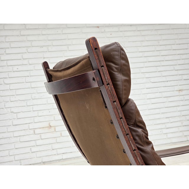 Norwegian Model Siesta Armchair with Armrests by Ingmar Relling for Westnofa, 1970s For Sale - Image 16 of 18