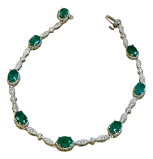8 Oval Emeralds 3.2 Carat Emerald Tennis Bracelet 14 Karat White Gold, 7 "