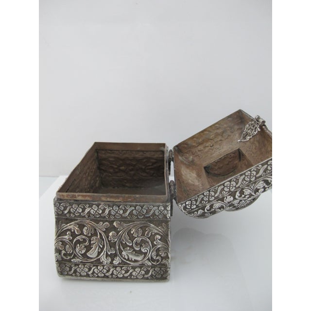 Silver Antique Indian Silver Embossed Flower Scroll Hinged Lid Casket Chest Box For Sale - Image 8 of 11