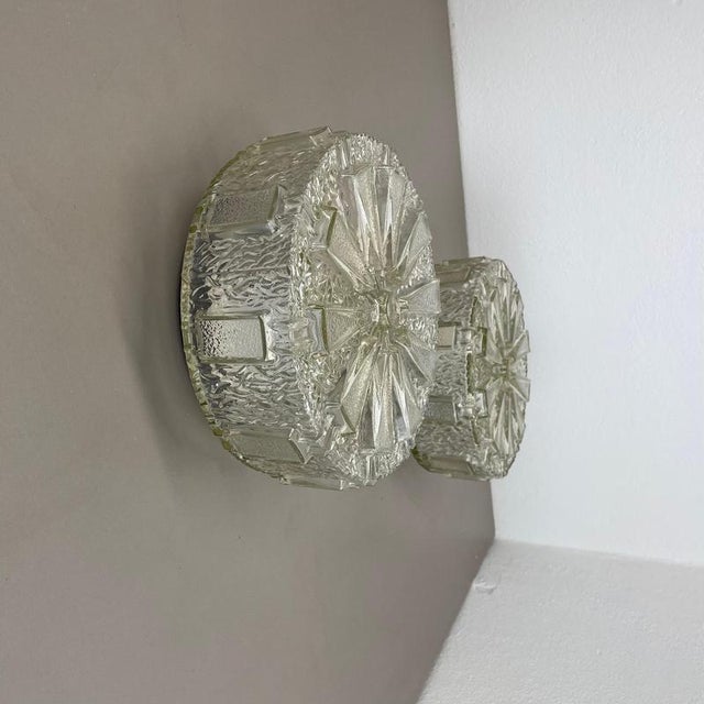 Textured Glass Wall or Ceiling Lights attributed to Hillebrand Leuchten, 1970s, Set of 2 For Sale - Image 3 of 18