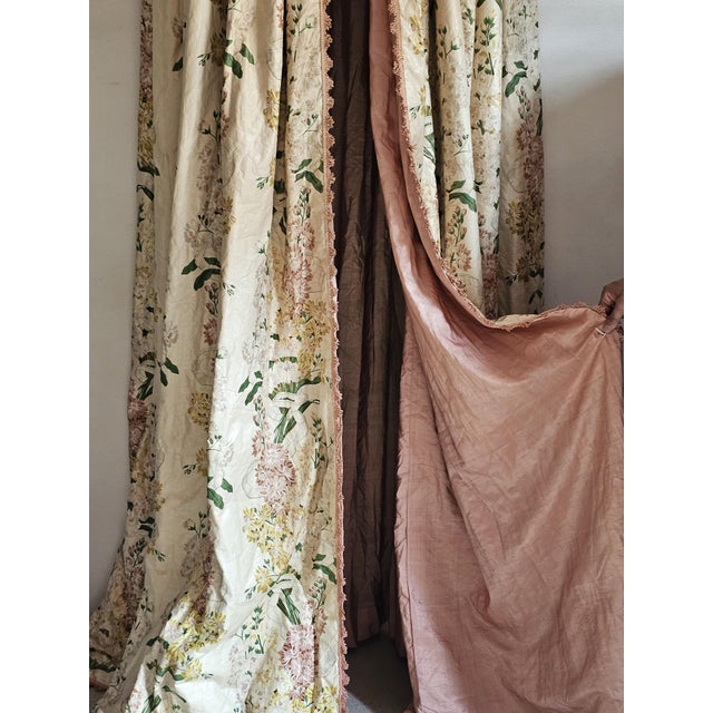 Art Deco French Chintz Bed Crown Canopy with Silk Lining and Original Passementerie, 1920s For Sale - Image 11 of 17