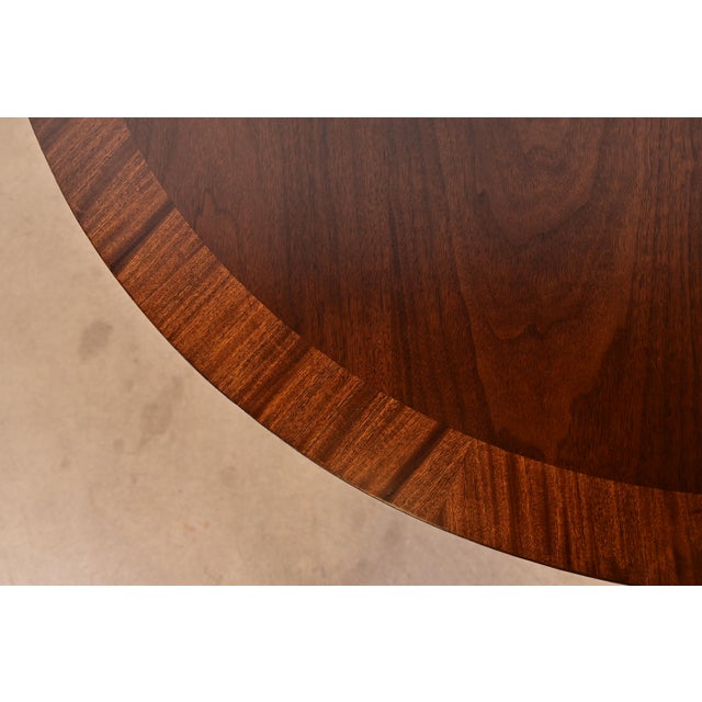 Henredon Federal Banded Mahogany Extension Dining Table, Newly Refinished For Sale In South Bend - Image 6 of 14