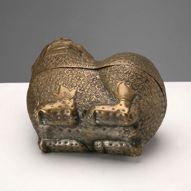 Metal Pho Dog Box For Sale - Image 5 of 7