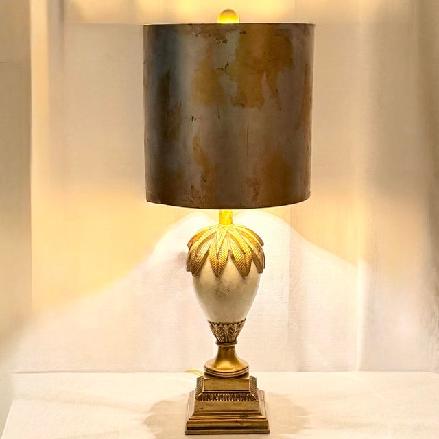 Hollywood Regency 1990s Berman Palm Frond Lamp, Bespoke Gilded Shade, Newly Painted For Sale - Image 3 of 16