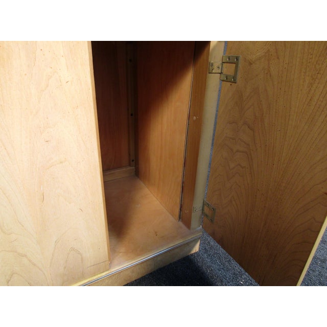 1960s Wood Server by American of Martinsville For Sale - Image 11 of 12