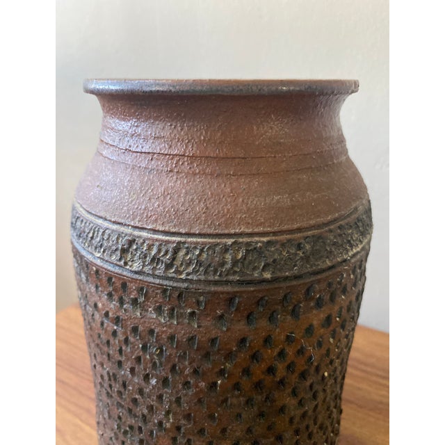 Mid-Century Modern John Fleming Pottery Vase For Sale - Image 9 of 10