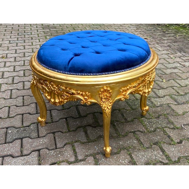 1980s Italian Rococo Gilt Blue Velvet Beech Bench Make a bold, aristocratic statement with this luxurious 1980s Italian...