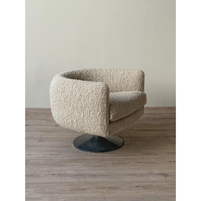 Wool Bouclé Swivel Chair Attributed to Milo Baughman for Thayer Coggin For Sale In New York - Image 6 of 12