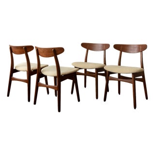 Mid-Century Modern Teak CH30 Dining Chairs by Hans J. Wegner for Carl Hansen & Son, 1960s, Set of 4 For Sale