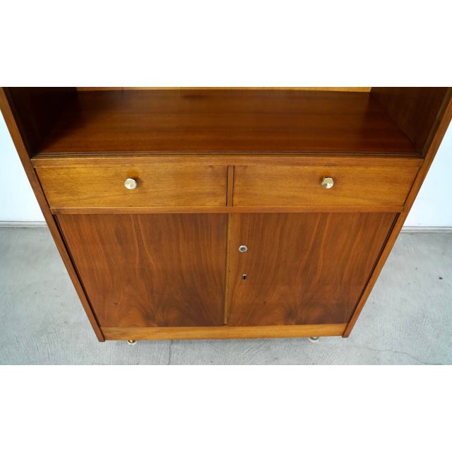 1960’s Mid-Century Modern Walnut Cabinet / Hutch For Sale - Image 10 of 12