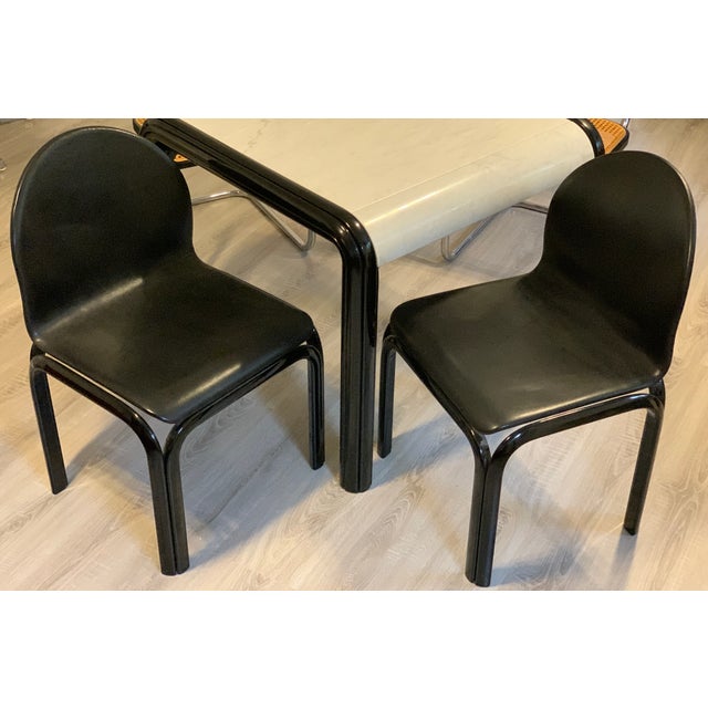 The best of both worlds – German craftsmanship meets la dolce vita: Gae Aulenti's Model 54A made of Italian marble,...