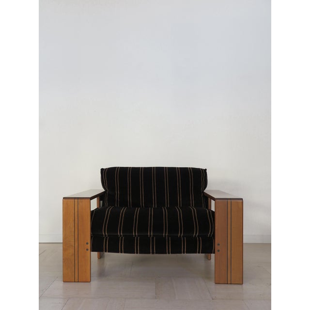 Mid-Century Modern Vintage Italian Artona Chair in Wood and Velvet by Afra & Tobia Scarpa for Maxalto, 1970s For Sale - Image 3 of 17