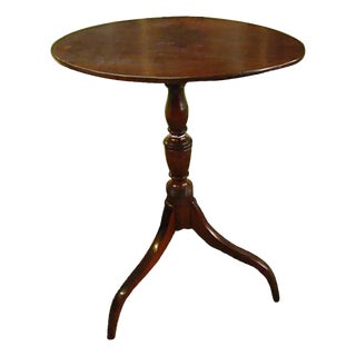 18th Century Mahogany American Tilt Top Tea Table or Candle Stand For Sale
