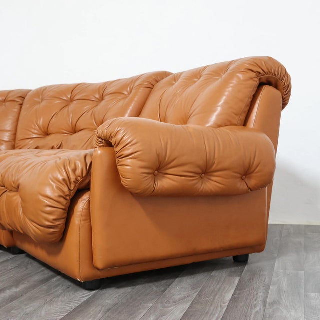 Modular Corner Sofa in Cognac Leather in the style of Afra and Tobia Scarpa, 1970s, Set of 5 For Sale - Image 6 of 12