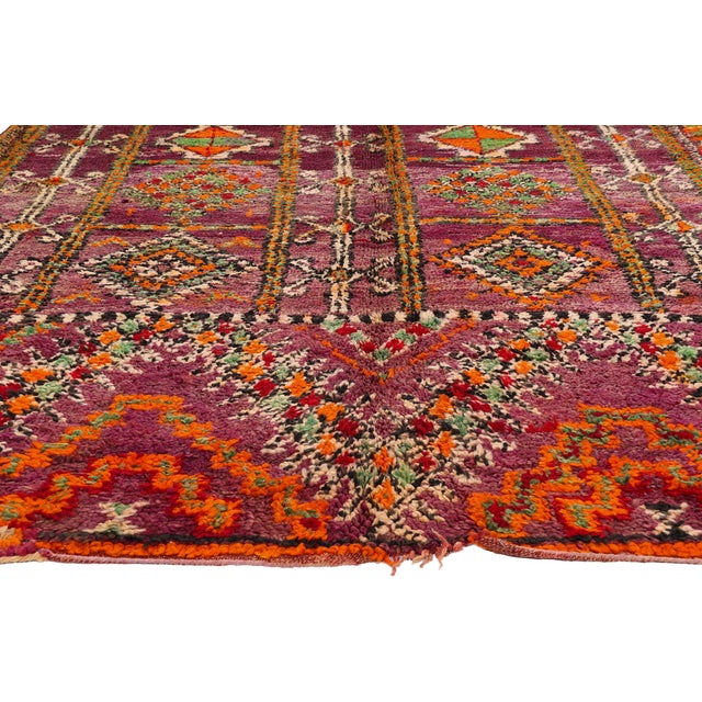 Berber Tribes of Morocco Vintage Beni M'Guild Moroccan Rug, 05'07 X 11'09 For Sale - Image 4 of 10