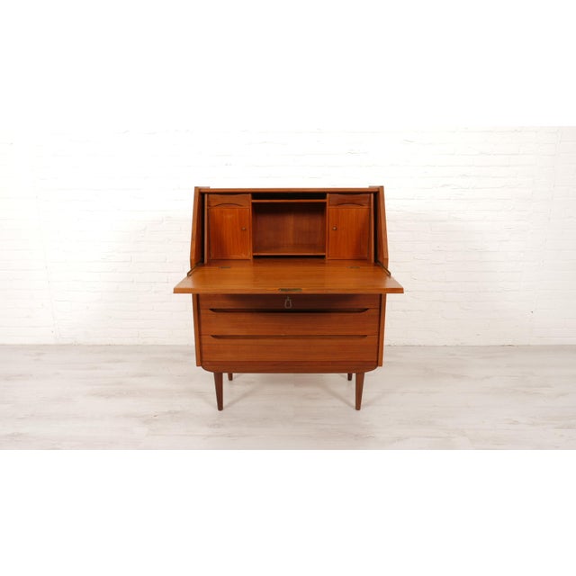 Beautiful 1960s secretaire from Denmark. A vintage secretaire is very practical and immediately adds a lot of atmosphere...