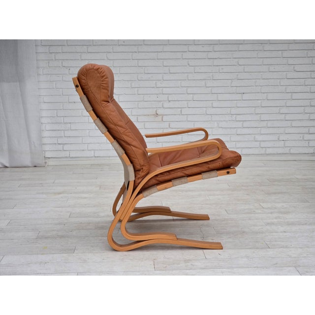 Mid-Century Modern Norwegian Model Kengu Armchair in Leather from Rybo Rykken & Co, 1970s For Sale - Image 3 of 18