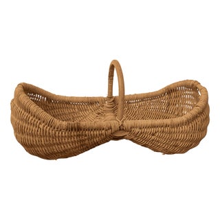 French Double Compartment Woven Wicker Basket, 1960s For Sale