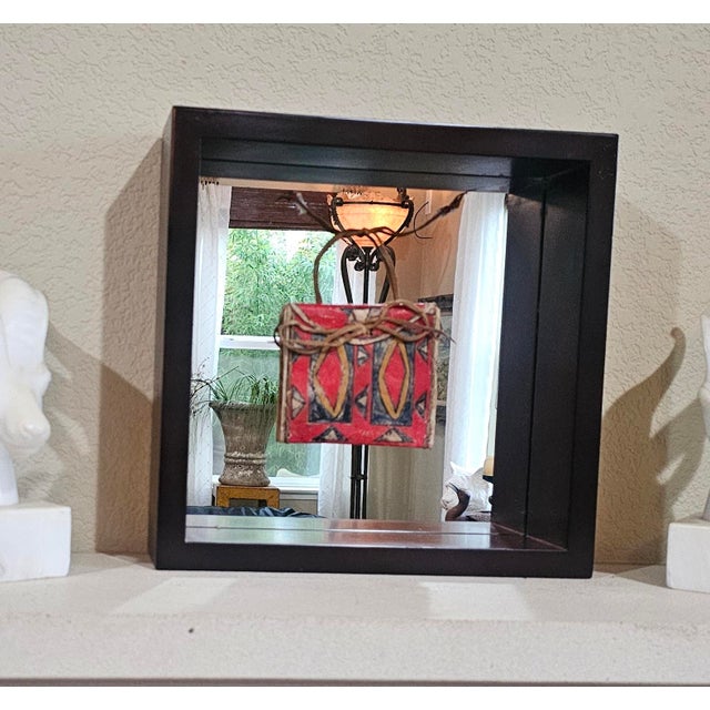 Early 19th C Lakota Sioux Hand Painted Parfleche Pouch in Custom Display Frame For Sale In San Diego - Image 6 of 10