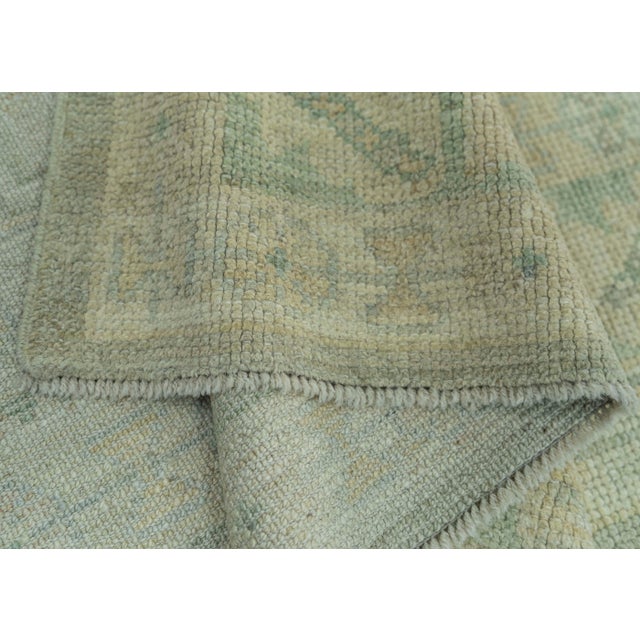Turkish Oushak Rug 5'2" x 7'5" #19302 For Sale In Houston - Image 6 of 8