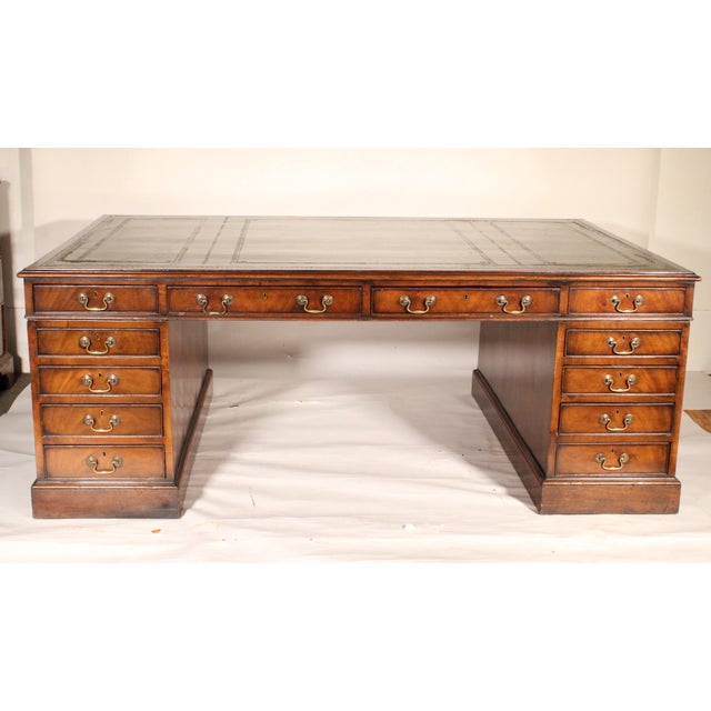 19th Century George III Style Mahogany Partners Desk WTH Leather Top For Sale In Los Angeles - Image 6 of 13