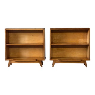 Pair of 1950s Pine Bookshelves For Sale