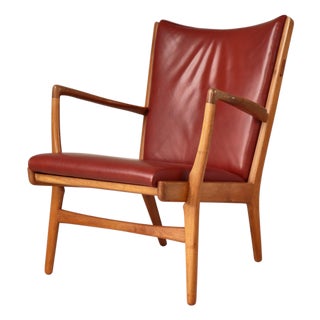 Scandinavian Modern AP-16 Lounge Chair in Oak and Leather attributed to Hans J. Wegner for A.P. Stolen, 1950s For Sale