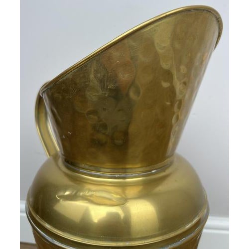 Vintage Umbrella Stand in Hammered Brass For Sale - Image 12 of 16