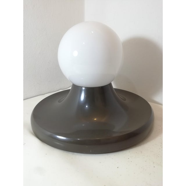 Brown Light Ball Lamp by Achille and Pier Giacomo Castiglioni for Flos, 1970s For Sale - Image 8 of 8
