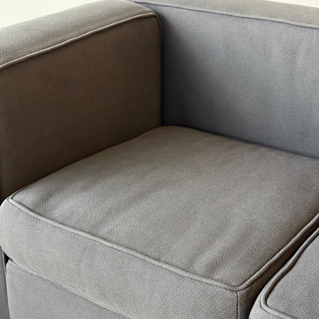 Mid-Century Modern Lc2 Petite Loveseat by Le Corbusier, Pierre Jeanneret, and Charlotte Perriand for Cassina For Sale - Image 3 of 7