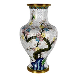 20th Century Vase in Cloisonne Enamel For Sale