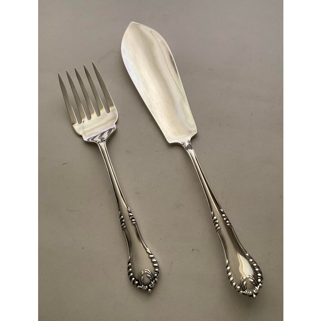 New 1980s Silver 26 Pieces Fish Set Chesterfield. For Sale - Image 11 of 18