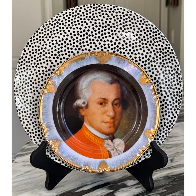 Traditional Vintage Wolfgang Amadeus Mozart Decorative Plate For Sale - Image 3 of 9