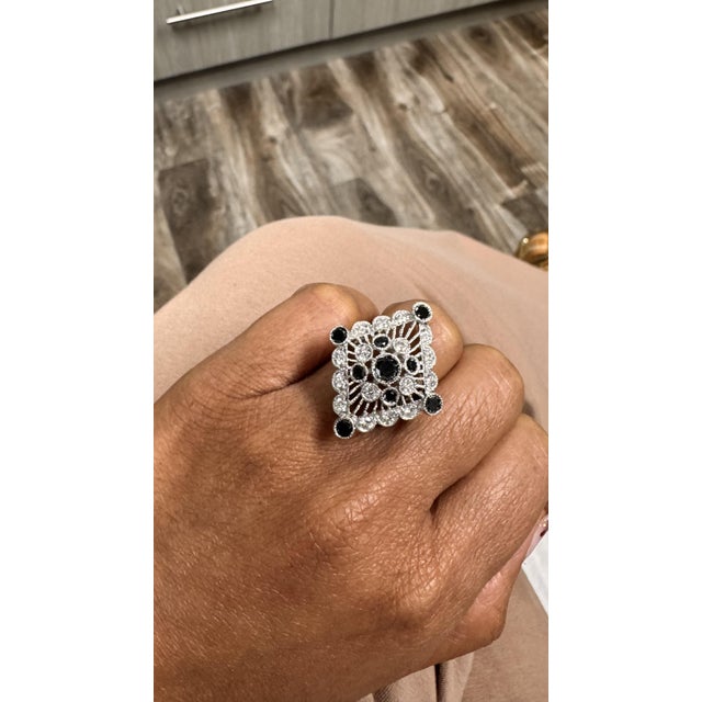 Roshe Jewels Diamond Ring, 2.13 Carats Black and White Diamond 14k White Gold, Size 7 For Sale In Los Angeles - Image 6 of 9