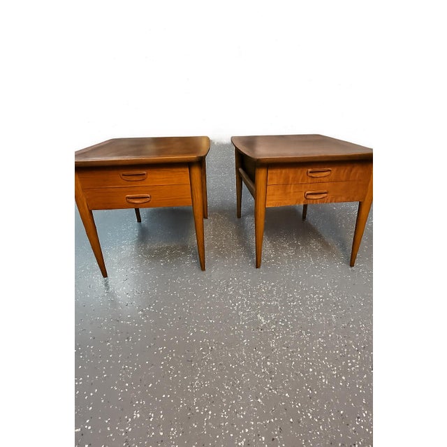 Mid-Century Modern Lane Mid-Century Modern Walnut Side Tables Cir. 1965 (Pair) For Sale - Image 3 of 10