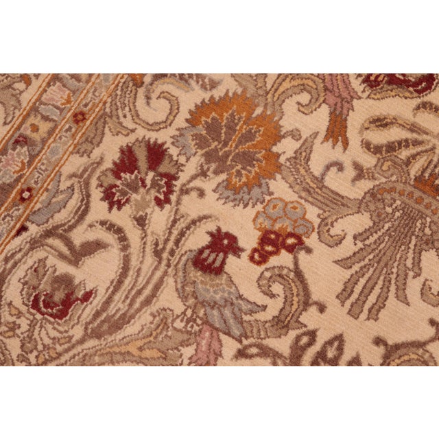 Shabby Chic 1990's Floral Beige/Gray Wool Rug - 6'1'' X 9'10'' For Sale In New York - Image 6 of 9