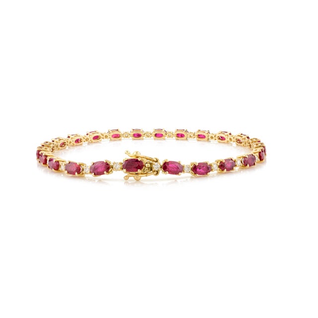 7.92 Ct Ruby and Diamond Alternative Tennis Bracelet For Sale - Image 4 of 12