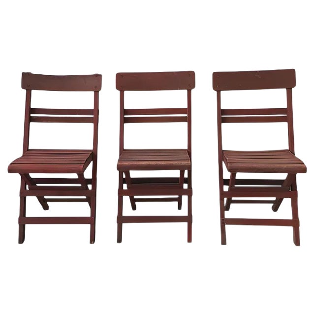 Mid-Century Rimini Chairs with Red Painted Wooden Frame and Slats, Set of 3 For Sale