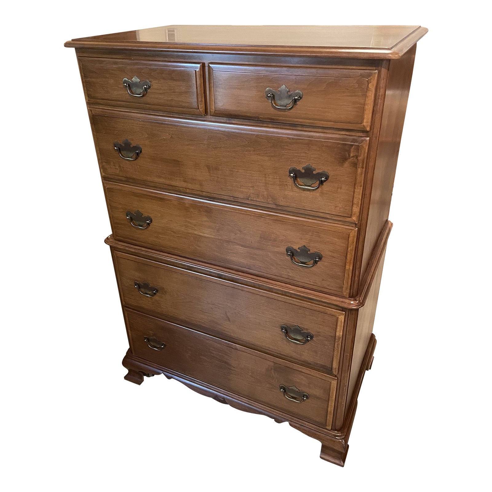 1990s Kling Colonial Vintage Solid Maple 6 Drawer Chest of Drawers